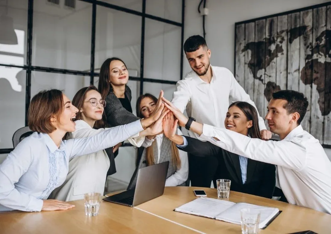 Excelência e dedicação em serviços imobiliários.