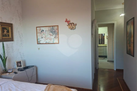 Apartamento elegante no Ed. Albatroz, bairro Pau Preto, todo reformado, com 4 dormitórios (2 suítes, uma com closet) à VENDA, 180 m², por R$ 1.080.000,00 em Indaiatuba/SP.