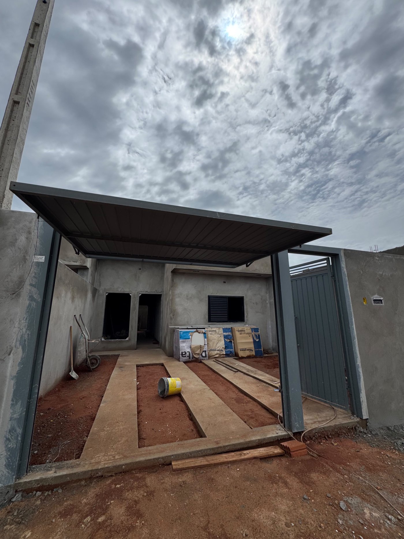 Casa à venda com 3 quartos, sendo 1 suíte, em Jardim Alvorada, Três Lagoas, MS