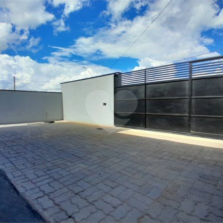 Casa recém construída
