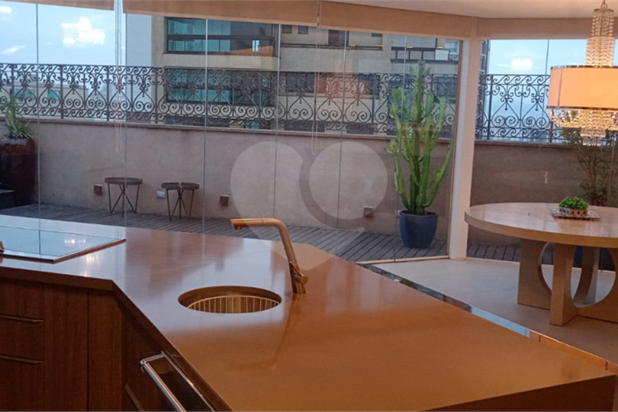 Duplex à venda com 7 quartos, sendo 5 suítes, em Anália Franco, São Paulo, SP