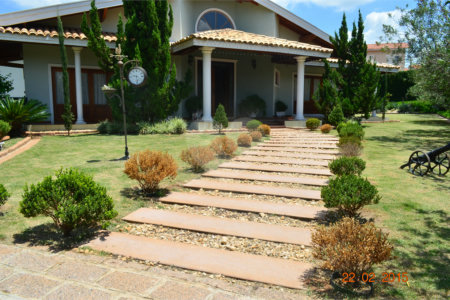 Linda casa para venda em Indaiatuba/SP com pomar.