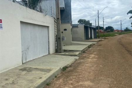 Terreno à venda em Loteamento Parque dos Ipês, Balsas, MA