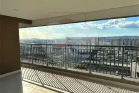 Apto na Quarta Parada 125 m²
