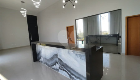 Casa Térrea à venda com 3 suítes em Residencial Fazenda das Areias, São João da Boa Vista, SP