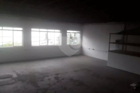 Imóvel Comercial à venda na Mooca com 232m² 4 banheiros