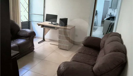 Casa à venda com 2 quartos, sendo 1 suíte,  em Vila Brasileira, Mogi das Cruzes, SP