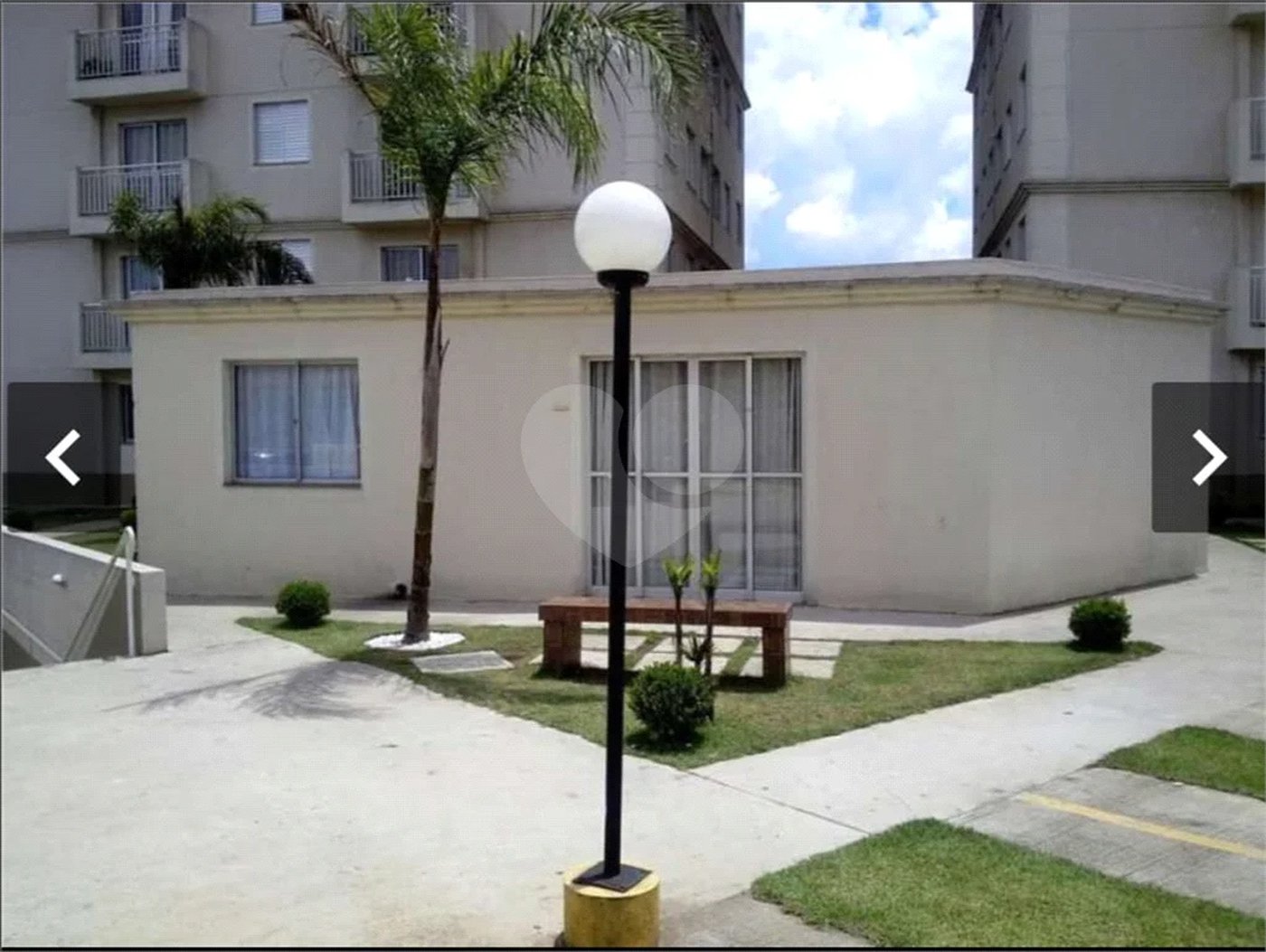 Apartamento à Venda no Jaraguá, São Paulo.