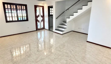 Condomínio à venda com 3 quartos, sendo 1 suíte,  em VILA SUISSA, Mogi das Cruzes, SP