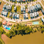 Sobrado à venda em Itupeva – 421,80 m² de terreno – 254,28 m² de área construída – 3 dormitórios – 4 banheiros – 4 vagas de garagem