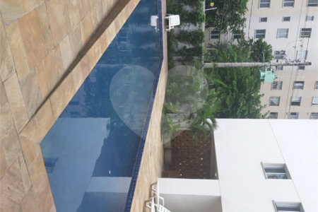 Apartamento com 34m², 2 quartos, à venda no Cambuci