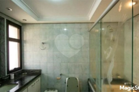 Apartamento 580m², 4 quatos, sendo 4 suítes, 5 vagas de garagem, à venda no Bosque da Saúde
