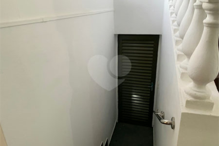 Imóvel Comercial á venda em São Carlos, rua São Sebastião.