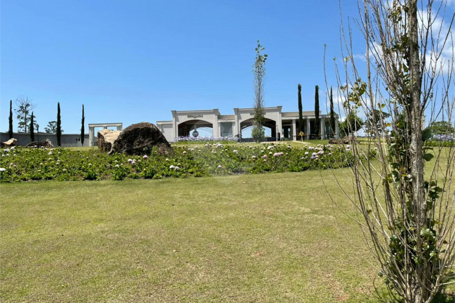 Terreno alto padrão à venda em Condomínio Serras Altas Poços de Caldas MG