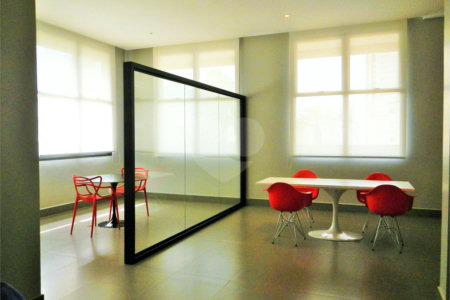 Studio à venda na Aclimação c/33,20m2 úteis - 1 Quarto/1 Vaga - 800m. metrô Ana Rosa/Paraíso