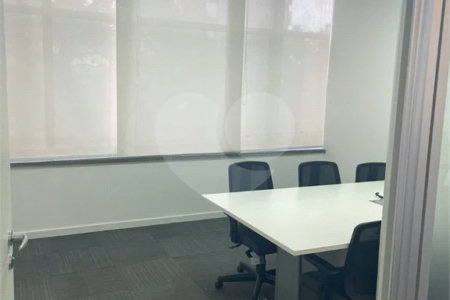 Conjunto comercial para locação no Brooklin 586 m² 10 vagas de garagem