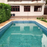 SOBRADO DE 426,0 M² COM 04 SUITES, SALÃO DE FESTAS, 06 VAGAS,06 BANHEIROS E PISCINA PARA LOCAÇÃO OU VENDA NO BARRO BRANCO