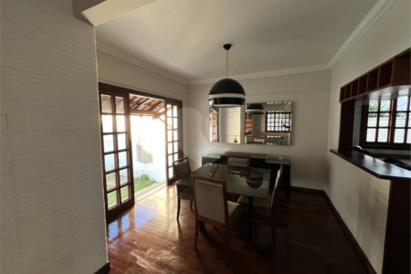CASA COM 3 QUARTOS NO CONDOMÍNIO GRAND VILLE