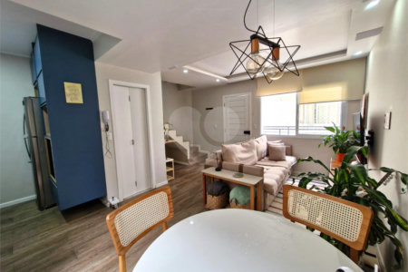 Casa à venda com 2 suítes no condomínio Residencial Living Sabara, São Paulo - SP