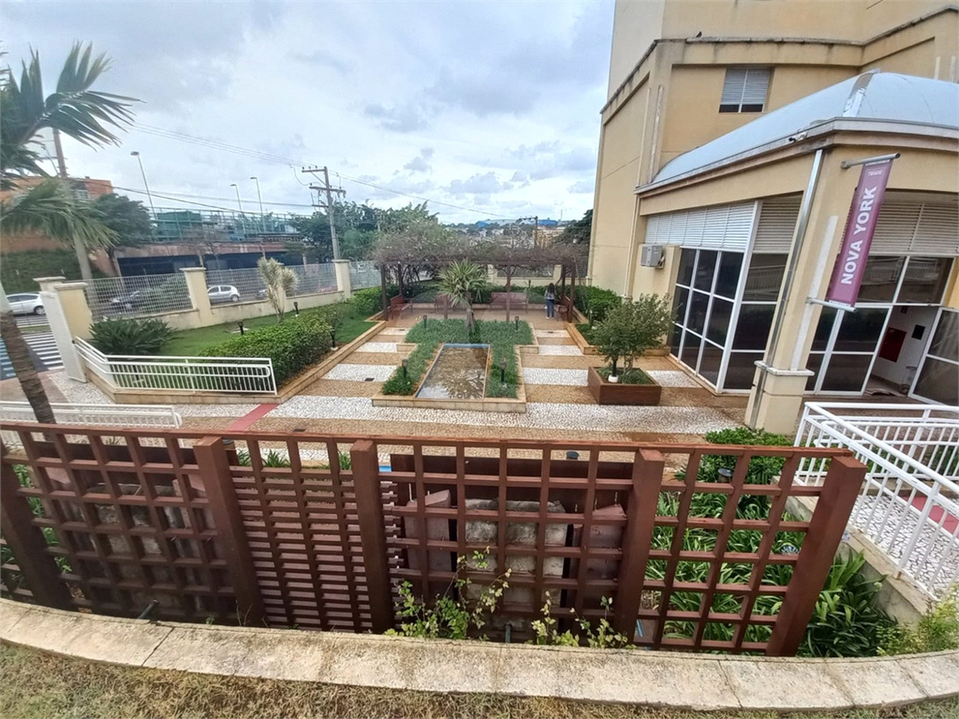 Sala Comercial no Edifício Tríade.