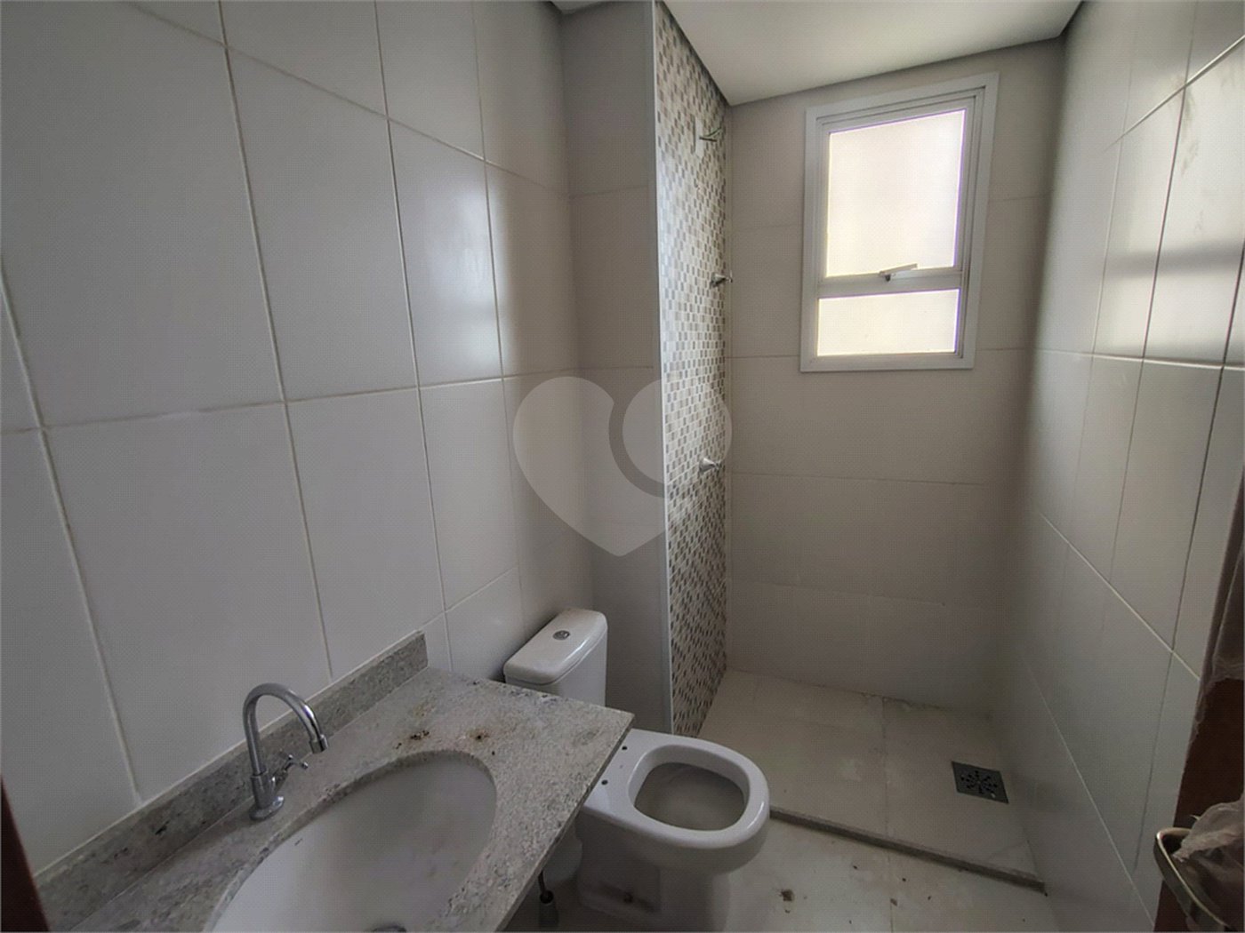 Apartamento com 3 quartos e 1 Suíte Condomínio Completo