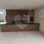 Apartamento no Condomínio Monte Athos.