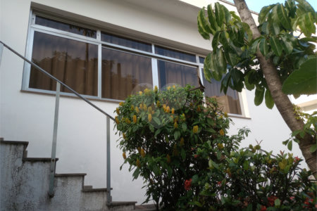 Casa a venda 333m² 2 dormitórios 2 suítes 4 banheiros Saúde-SP