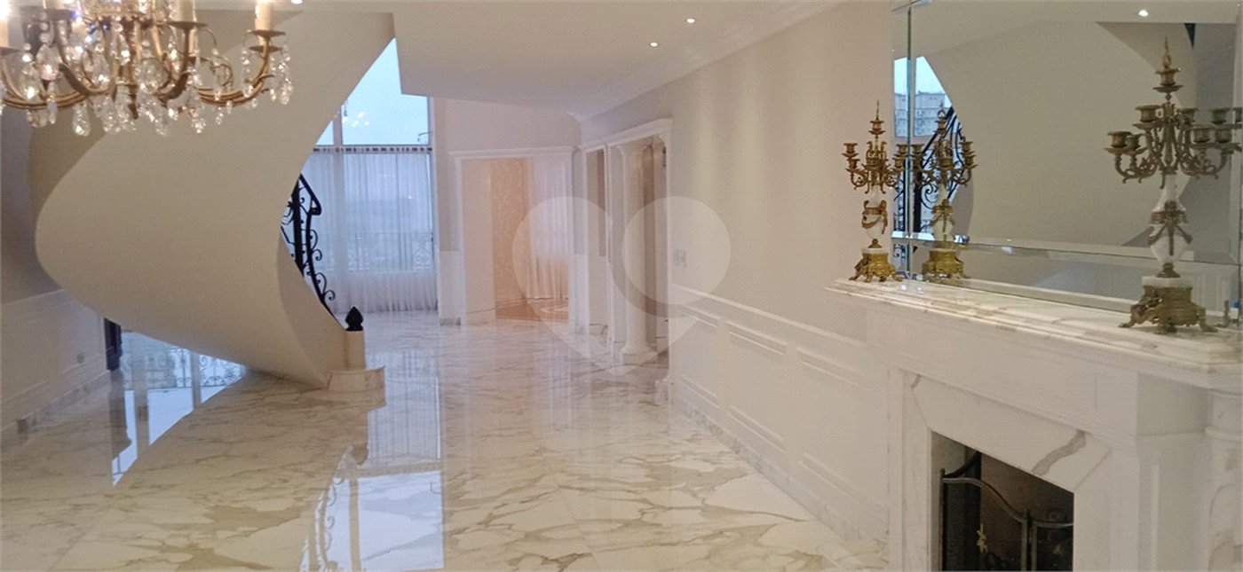 Duplex à venda com 7 quartos, sendo 5 suítes, em Anália Franco, São Paulo, SP
