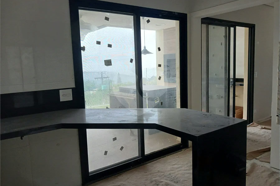 Sobrado à venda com 3 suítes em Roseira, Mairiporã, SP
