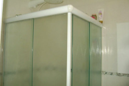 Casa à venda com 3 quartos, sendo 1 suíte,  no condomínio Res Green Ville, São Paulo - SP