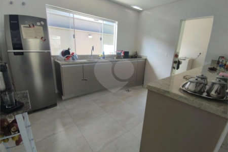 Casa térrea para venda no Condomínio Damha III