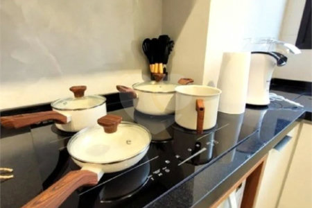 Apartamento 39m² 1 Suíte 1 banheiro Mobiliado e Reformado no Campo Belo/SP Pronto para Morar ou Investir. Estuda permuta