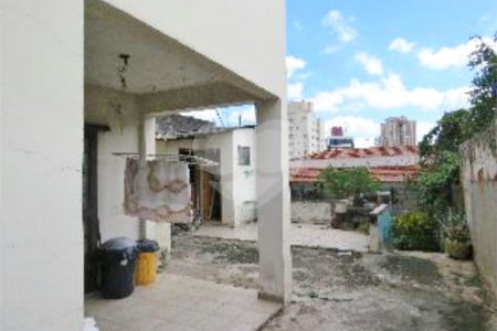 Sobrado à venda no Planalto Paulista c/300 m2 - 4 Quarto/1 Suíte/3 Vagas na garagem - Metrô S.Judas