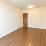 Apartamento de 44 m² com 2 dormitórios, varanda integrada e 1 vaga na Vila Guarani