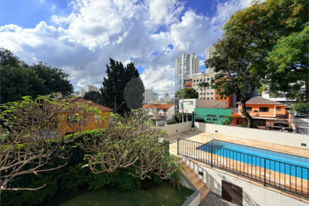 Apartamento a venda na Vila Olímpia com 3 quartos, São Paulo - SP