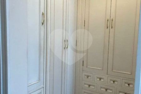 Apartamento à venda com 4 suítes em Santa Cecília, São Paulo, SP