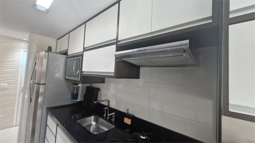 Apartamento à venda com 3 quartos, sendo 1 suíte, em Jardim das Vertentes, São Paulo, SP