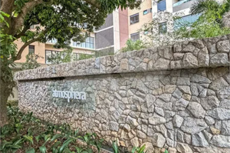 Indaiatuba- Sp - Edificio Athmosfera- R$ 1.800.000,00 - andar alto - 130,00 ms de area util - 3 suites, lavabo, sala 2 ambientes, 3 vagas de garagens - Area de lazer - Brinquedoteca - Piscina - Portão eletrônico - Portaria 24hs - sala de ginástica - Salão de festas - Salão de jogos - Cinema