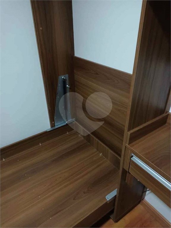Apartamento no Res. Spazio Mont Royal