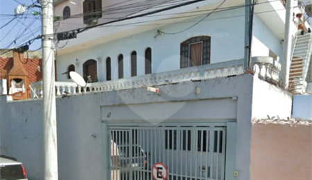 Casa à venda com 6 quartos, sendo 1 suíte, em Itaim Paulista, São Paulo, SP