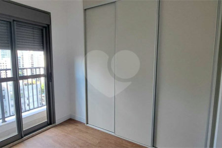 Apartamento á venda em Moema 75m² 2 Suítes 2 Vagas