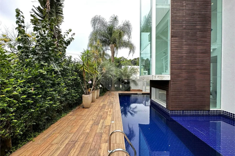 Casa à venda com 5 suítes em Riviera de São Lourenço, Bertioga, SP