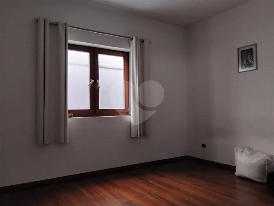 Vende-se ou Aluga-se Casa com 400 m2 na Vila Mascote