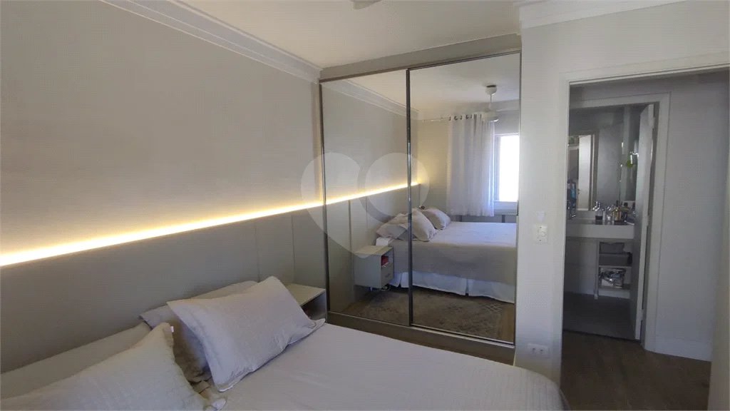 Apartamento Primoroso com 2 Quartos - Edifício Noiva da Colina