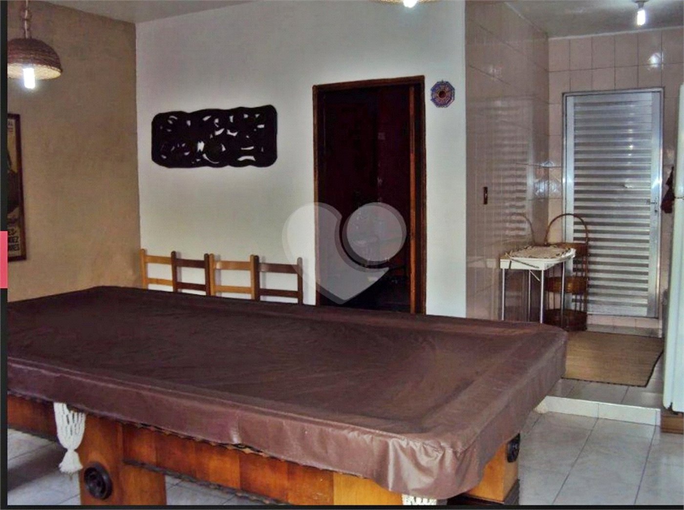 Sobrado a venda com 160 m², 4 quartos e 2 vagas