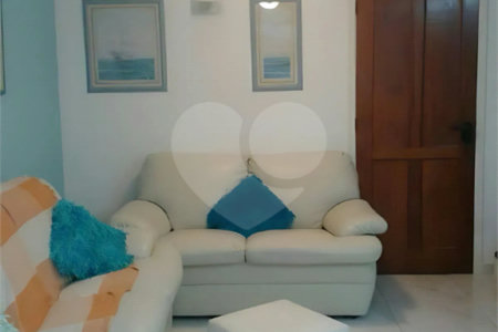 Apto com 2 dormitórios, sendo 1 suíte no condomínio Villas de San Fernando