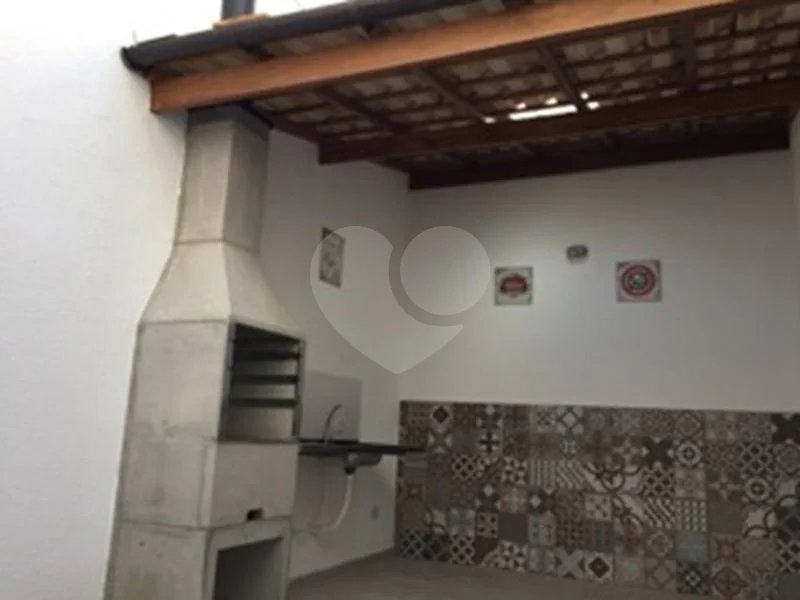 Sobrado novo nunca habitado.