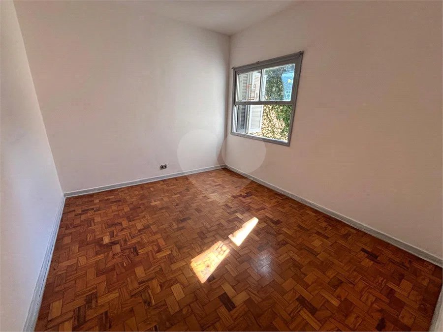 Sobrado 3 Quartos a Venda em Jardim Petrópolis