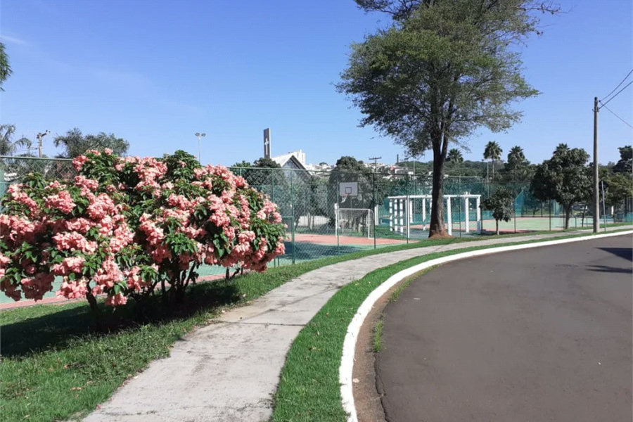 Excelente terreno à venda no condomínio Terras de Piracicaba V - topografia plana - financia
