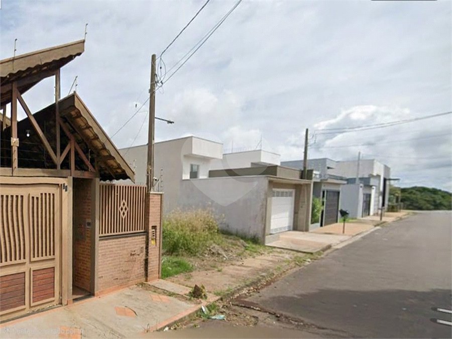 Terreno à venda no Jardim Embaré, (10x32) 320m².
